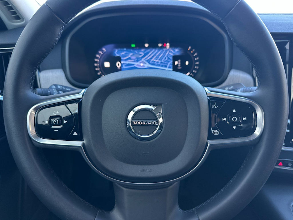 Thumbnail: 2023 Volvo S90 - 26