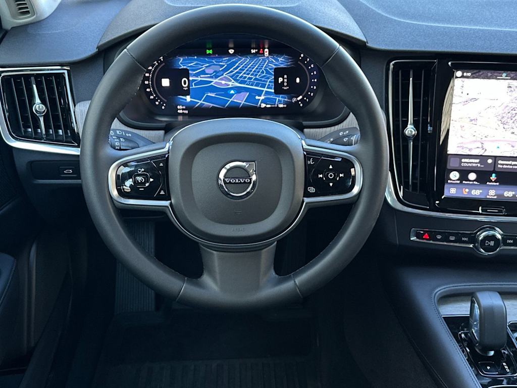 Thumbnail: 2023 Volvo S90 - 11