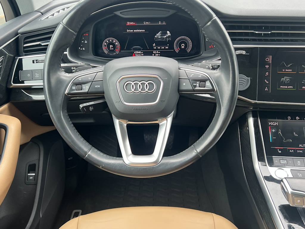 Thumbnail: 2020 Audi Q7 - 10