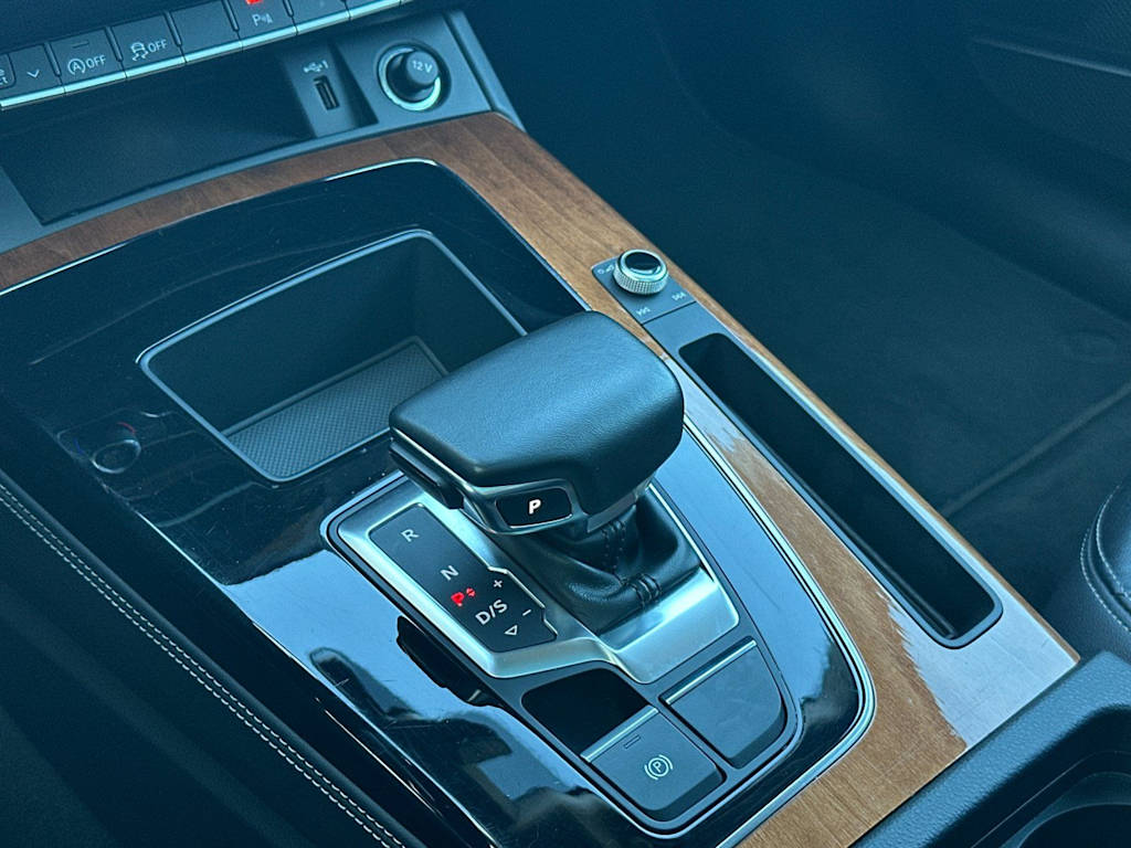 Thumbnail: 2023 Audi Q5 - 12