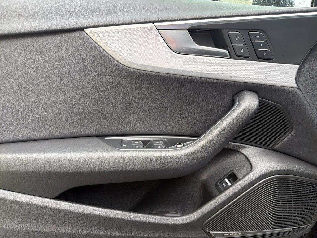 Thumbnail: 2017 Audi A4 - 20