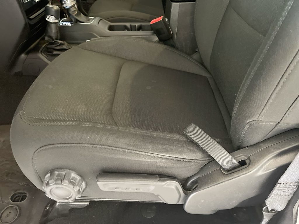 Thumbnail: 2019 Jeep Wrangler - 22