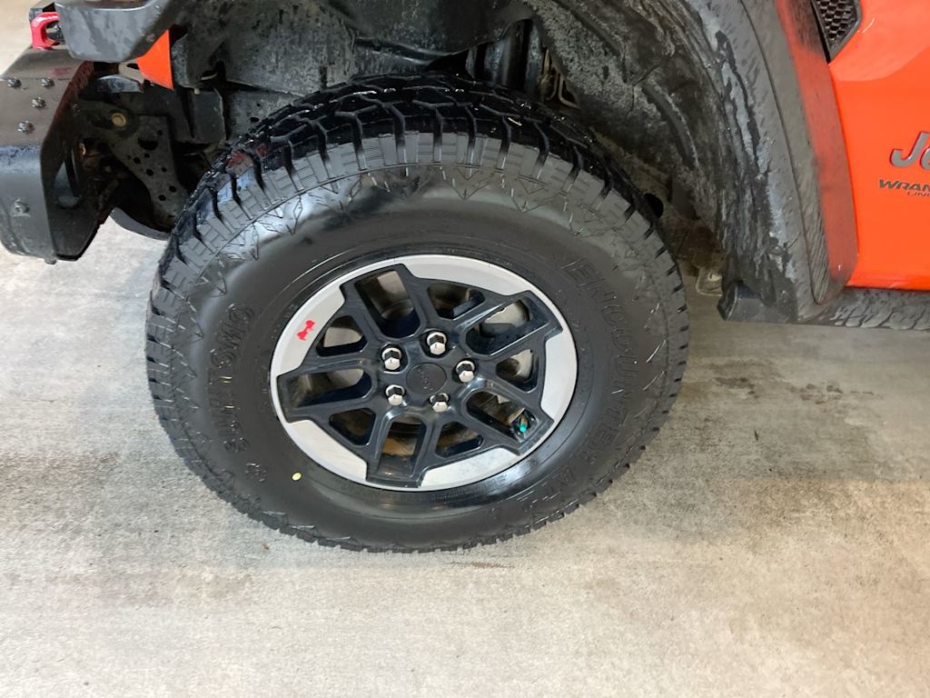 Thumbnail: 2019 Jeep Wrangler - 6