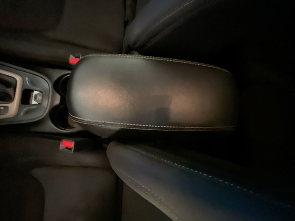 Thumbnail: 2017 Jeep Cherokee - 26