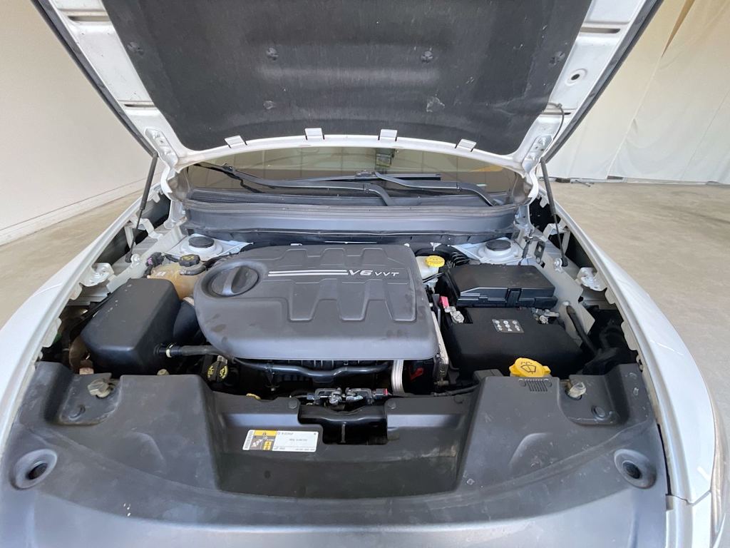 Thumbnail: 2016 Jeep Cherokee - 9