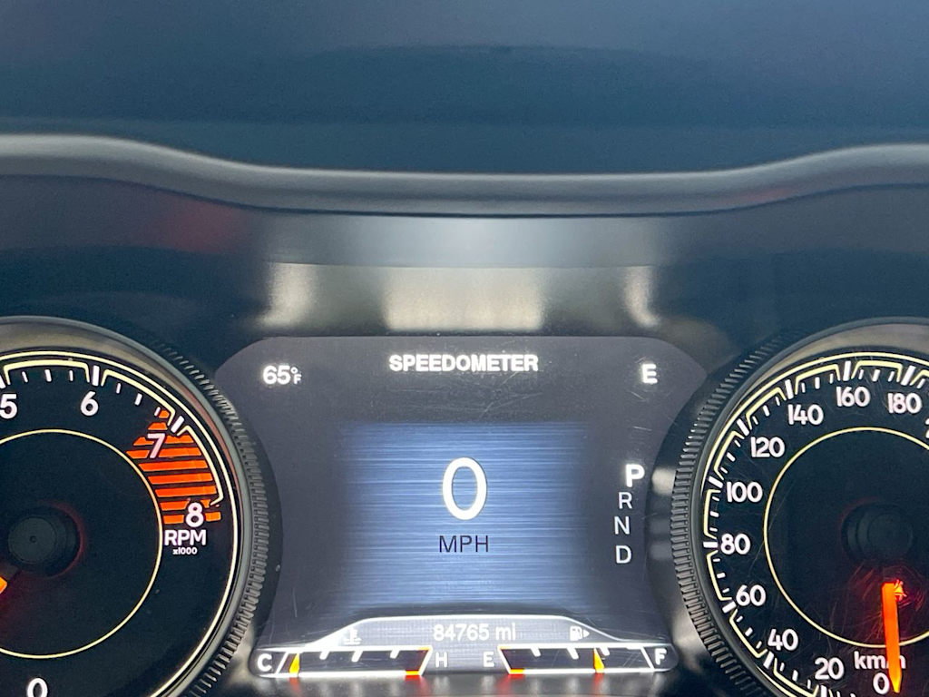 Thumbnail: 2016 Jeep Cherokee - 15