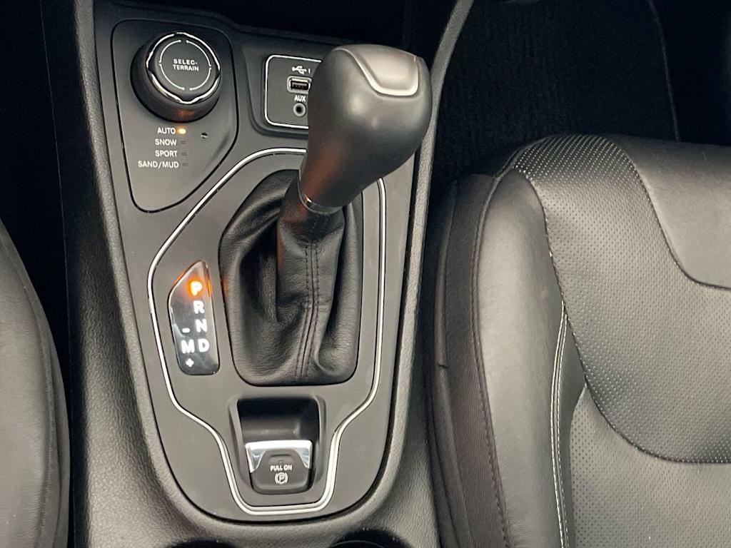 Thumbnail: 2021 Jeep Cherokee - 13