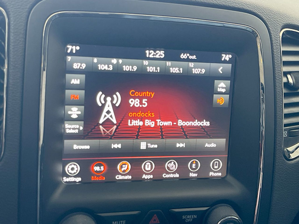 Thumbnail: 2018 Dodge Durango - 11