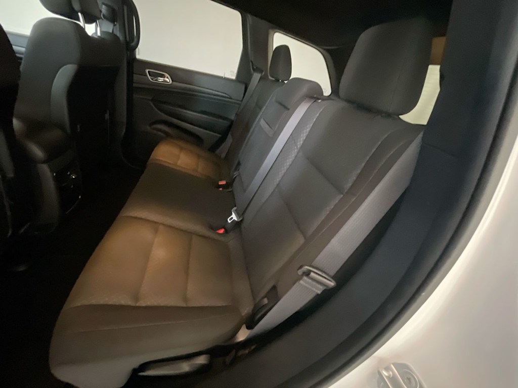 Thumbnail: 2020 Jeep Grand Cherokee - 11