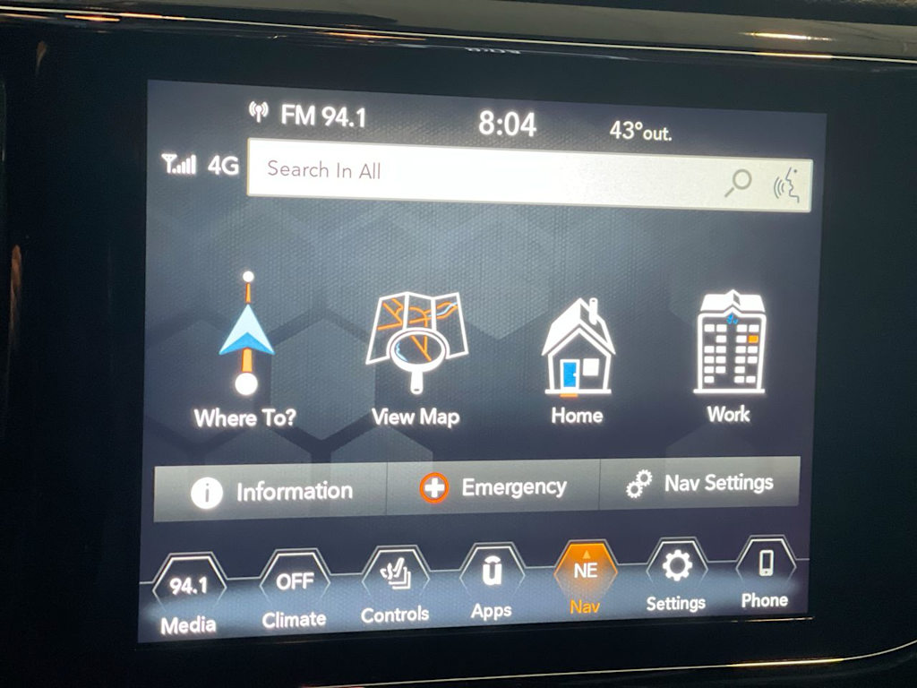 2022 Jeep Grand Cherokee Laredo 24
