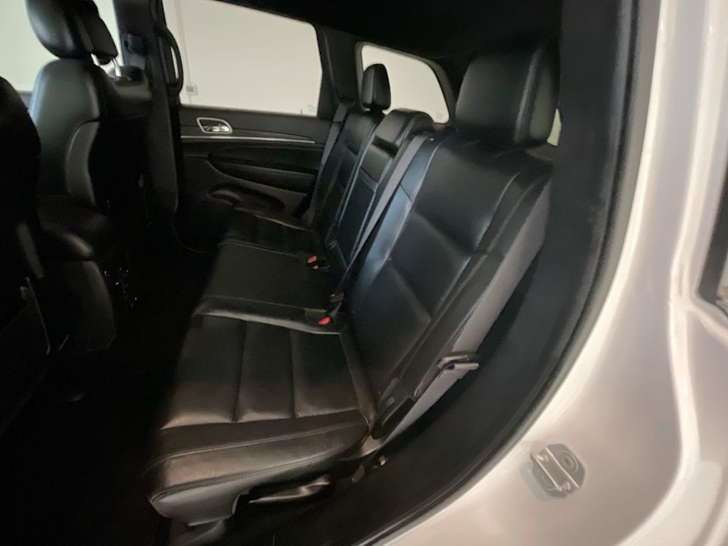 Thumbnail: 2021 Jeep Grand Cherokee - 10