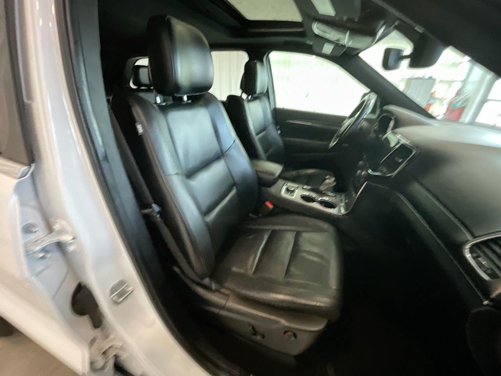 Thumbnail: 2021 Jeep Grand Cherokee - 9