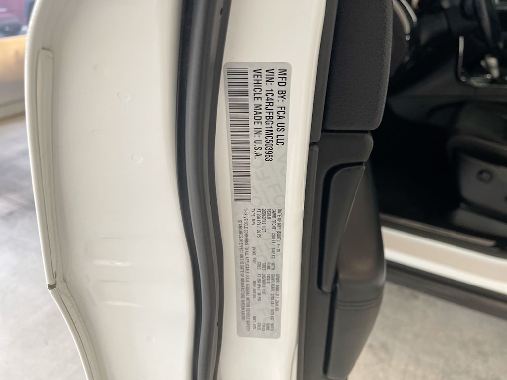 Thumbnail: 2021 Jeep Grand Cherokee - 15