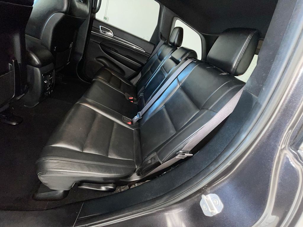 Thumbnail: 2019 Jeep Grand Cherokee - 11