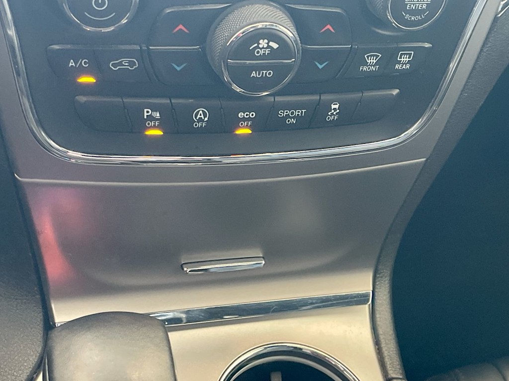 Thumbnail: 2018 Jeep Grand Cherokee - 26
