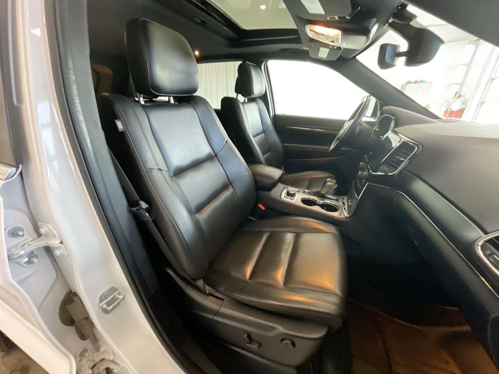 Thumbnail: 2021 Jeep Grand Cherokee - 10