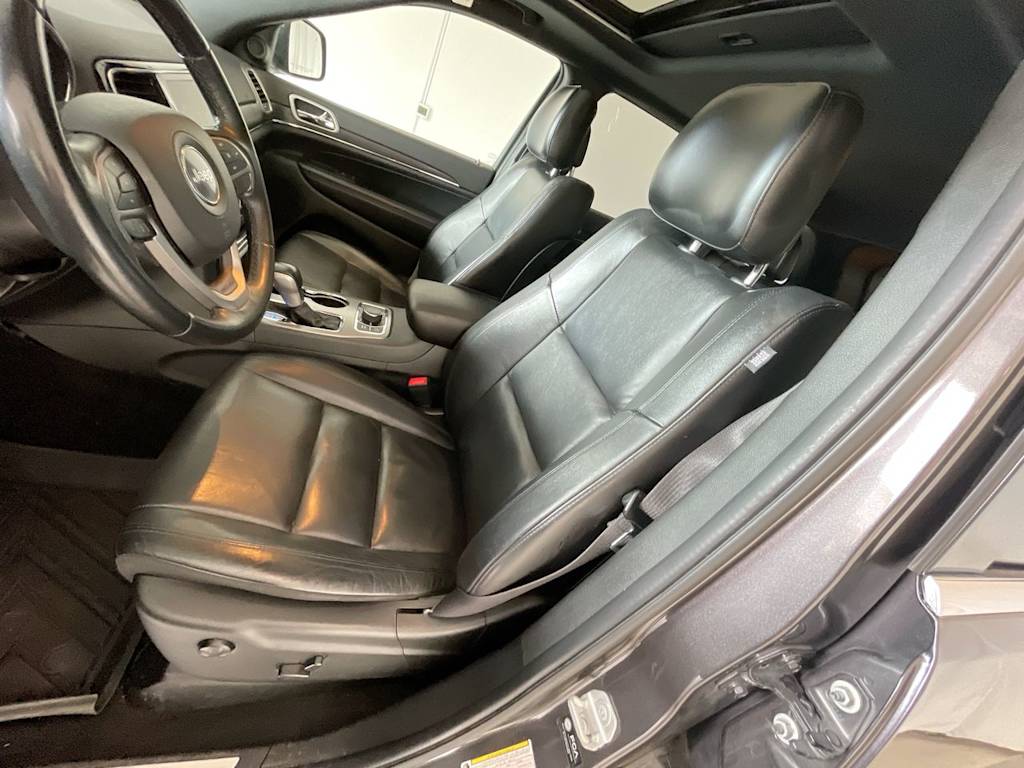 Thumbnail: 2021 Jeep Grand Cherokee - 10