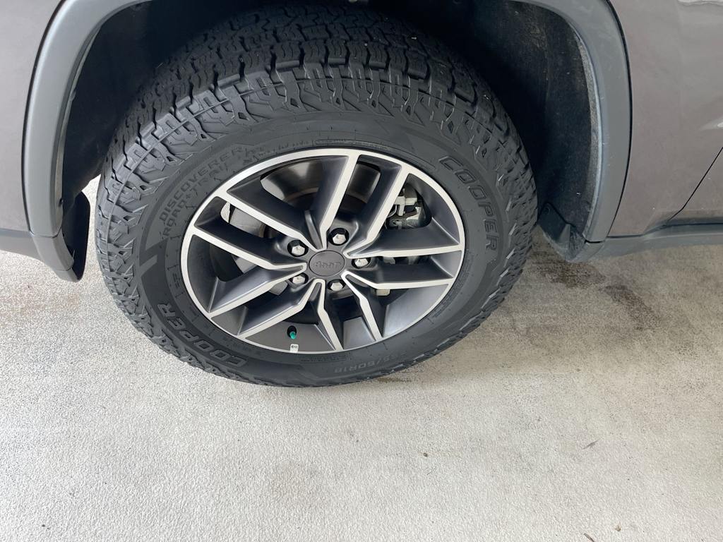 Thumbnail: 2021 Jeep Grand Cherokee - 8