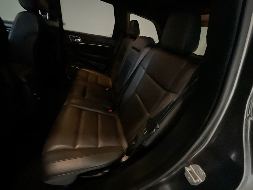 Thumbnail: 2015 Jeep Grand Cherokee - 10