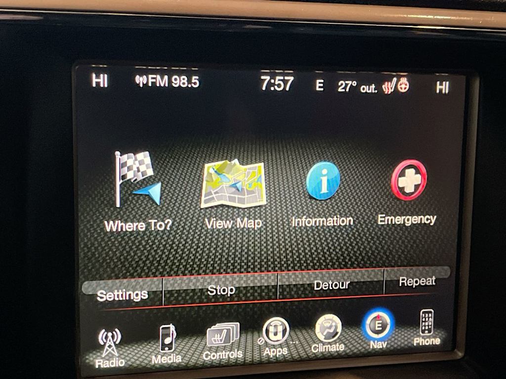 Thumbnail: 2015 Jeep Grand Cherokee - 23