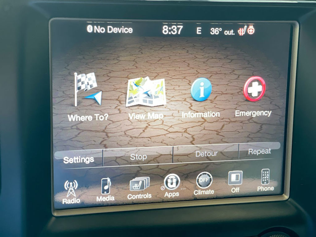 2014 Jeep Grand Cherokee Summit 25