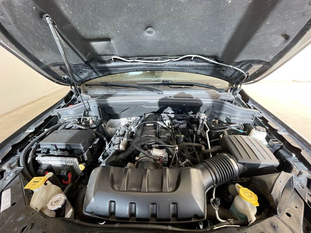 2014 Jeep Grand Cherokee Summit 8