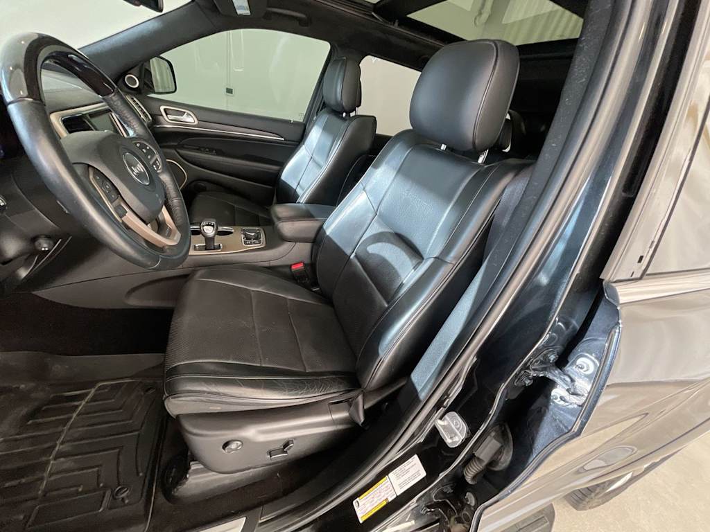 2014 Jeep Grand Cherokee Summit 9