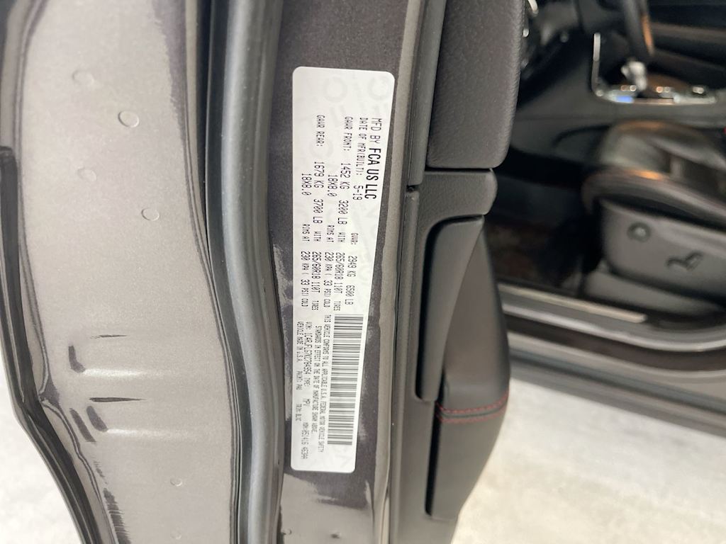2019 Jeep Grand Cherokee Trailhawk 16