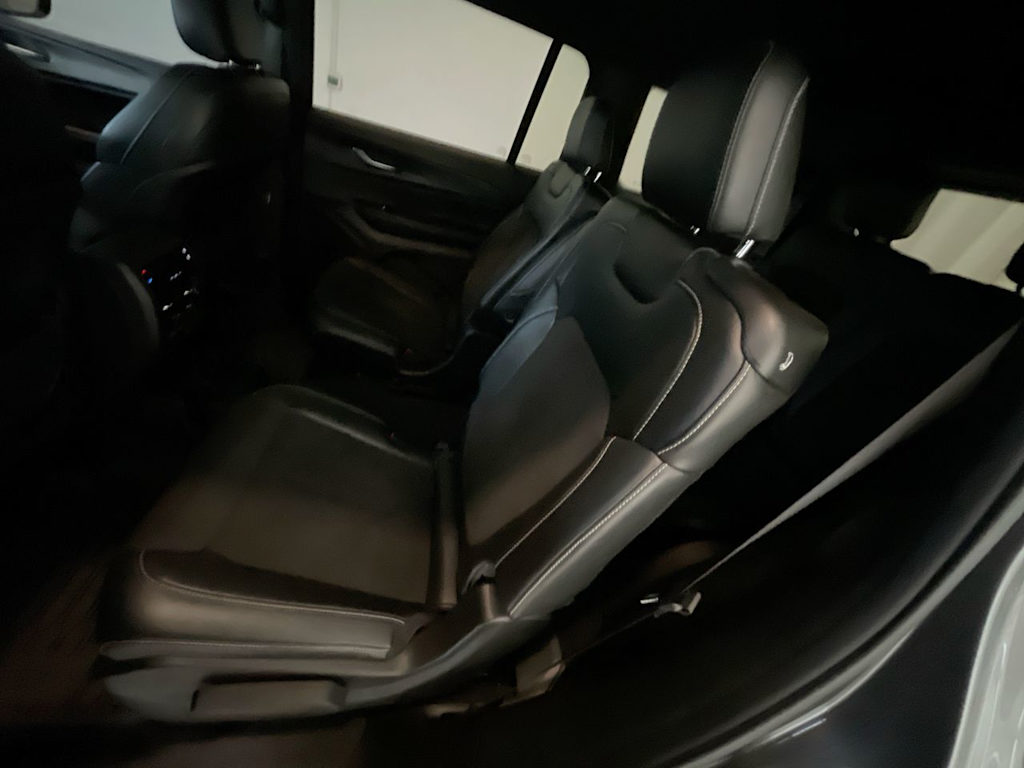 Thumbnail: 2024 Jeep Grand Cherokee L - 10