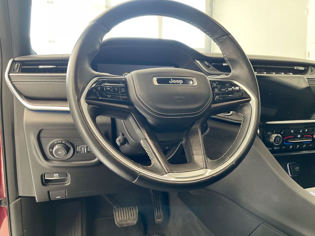 Thumbnail: 2021 Jeep Grand Cherokee L - 2