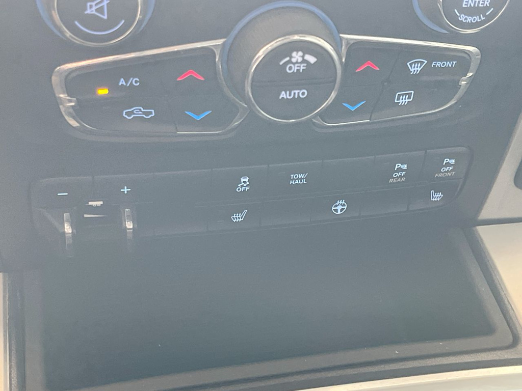 Thumbnail: 2019 RAM 1500 - 24