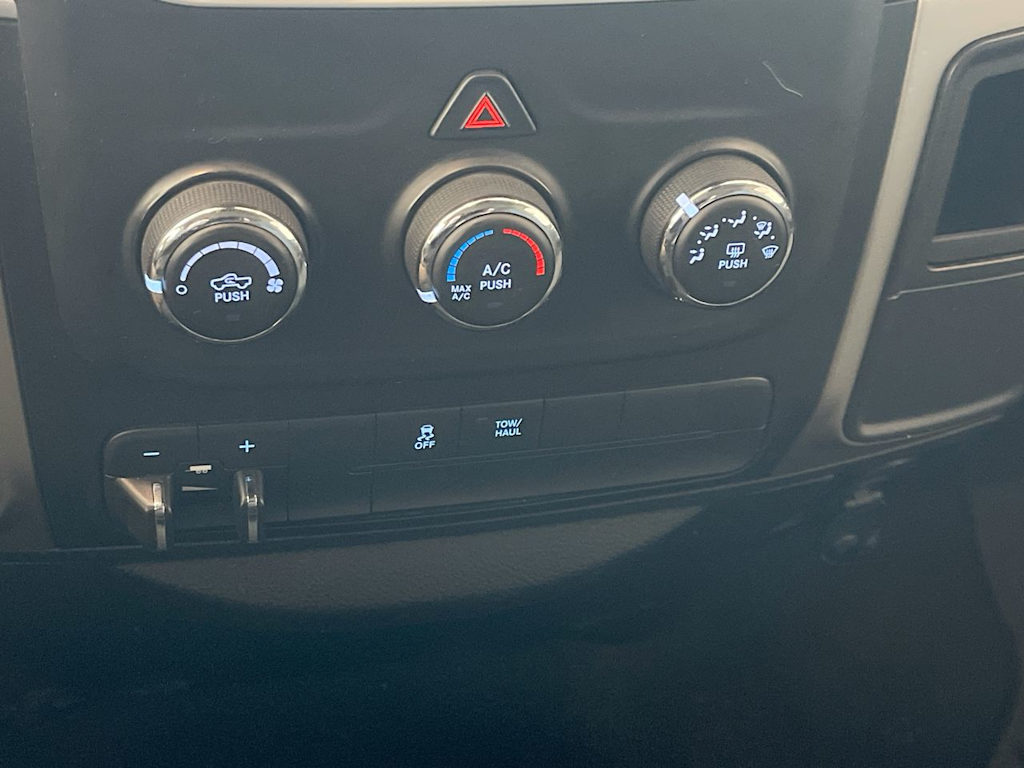 Thumbnail: 2018 RAM 1500 - 25