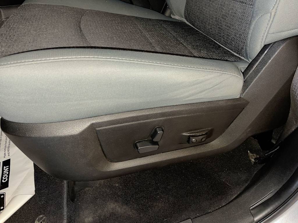 Thumbnail: 2019 RAM 1500 - 21