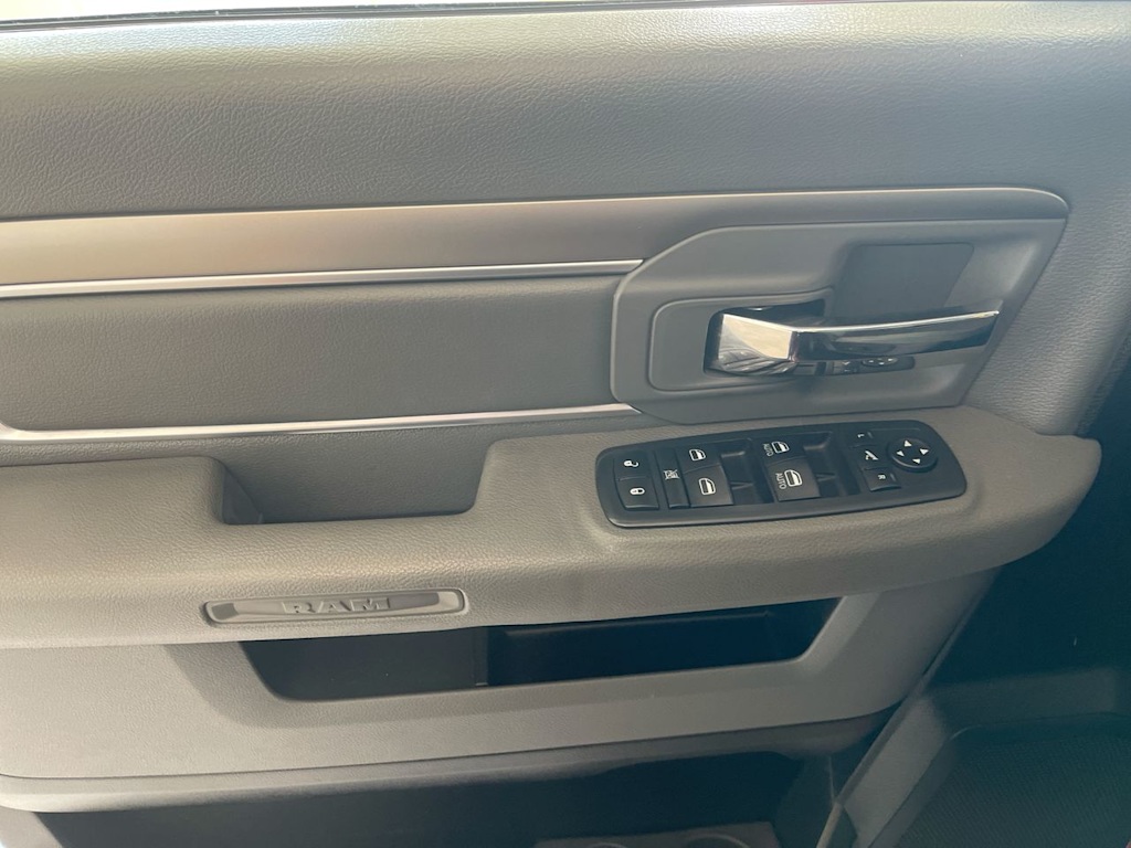 Thumbnail: 2019 RAM 1500 - 23