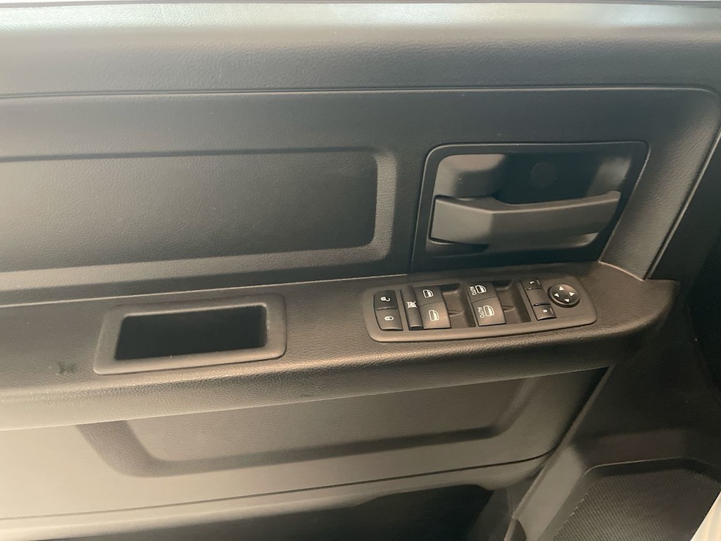 Thumbnail: 2023 RAM 1500 - 22