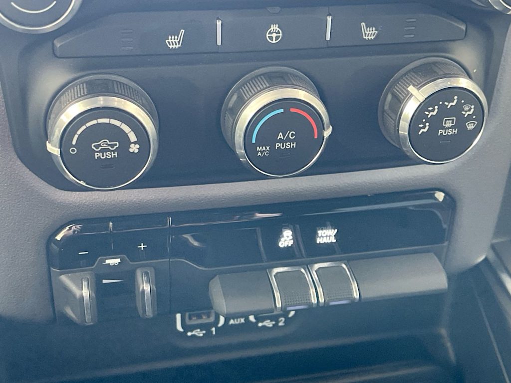Thumbnail: 2024 RAM 1500 - 24