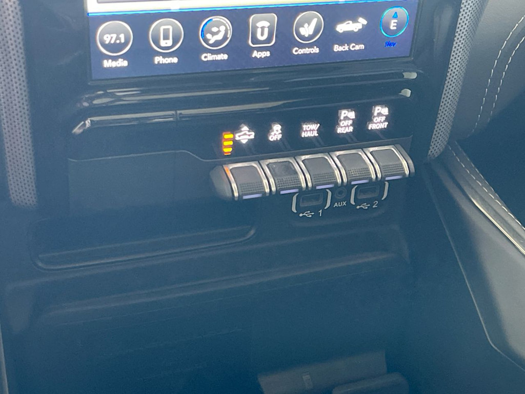Thumbnail: 2020 RAM 1500 - 24