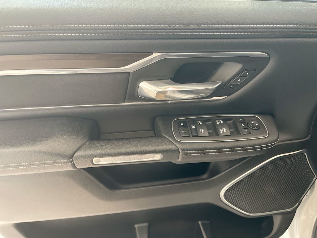 Thumbnail: 2022 RAM 1500 - 22