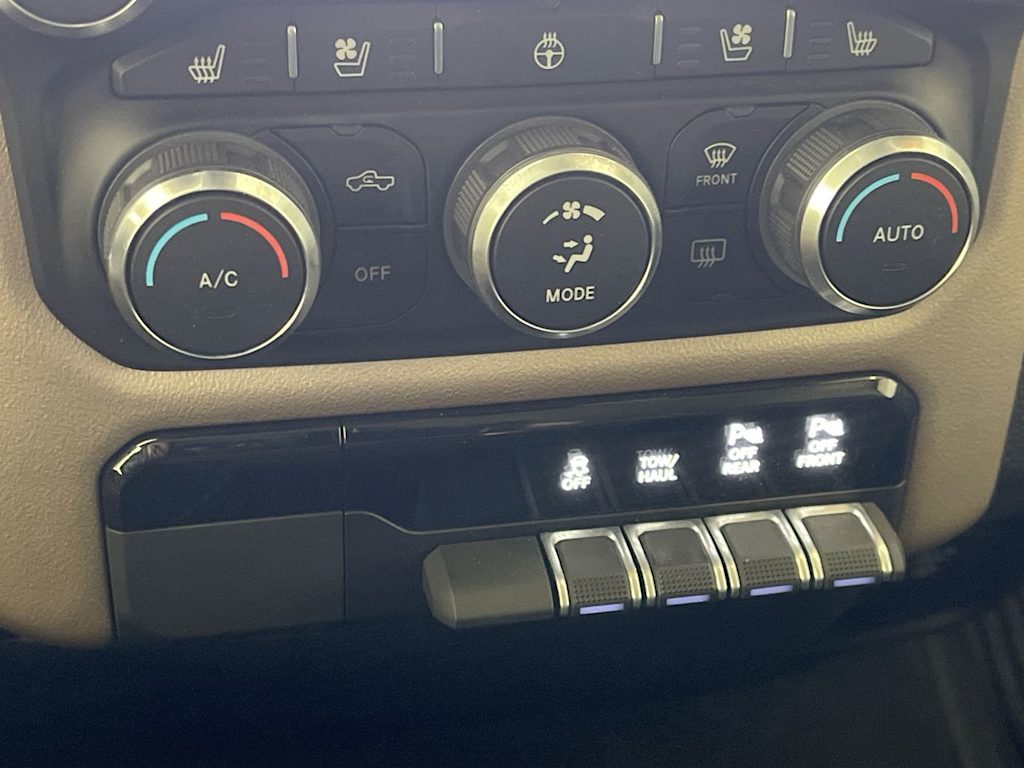 Thumbnail: 2022 RAM 1500 - 23