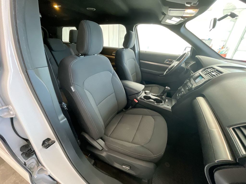 Thumbnail: 2018 Ford Explorer - 10