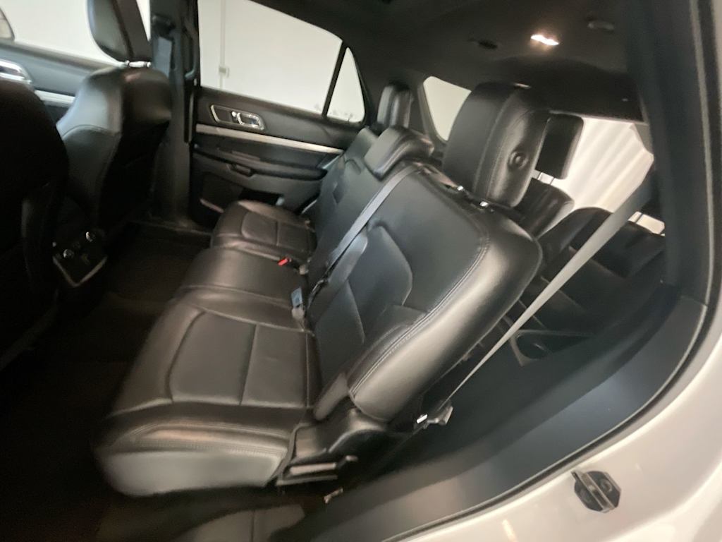 Thumbnail: 2018 Ford Explorer - 11