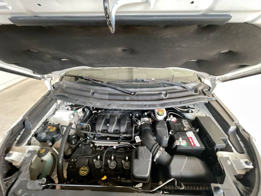Thumbnail: 2018 Ford Explorer - 8