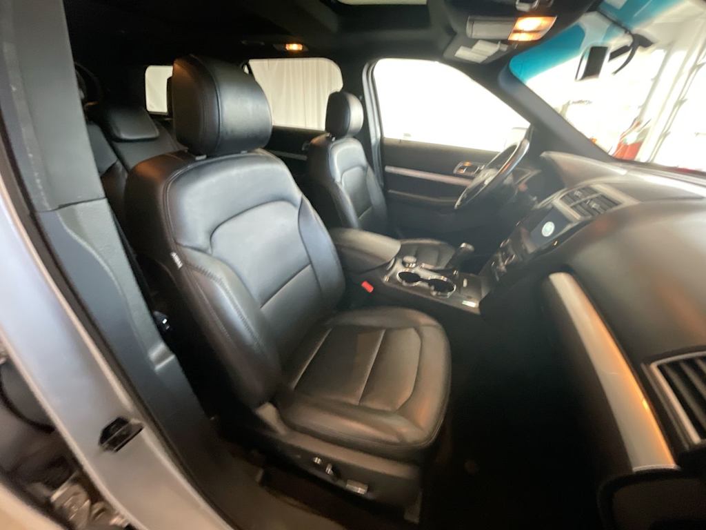 Thumbnail: 2017 Ford Explorer - 10