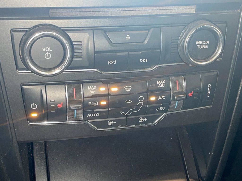 Thumbnail: 2017 Ford Explorer - 26