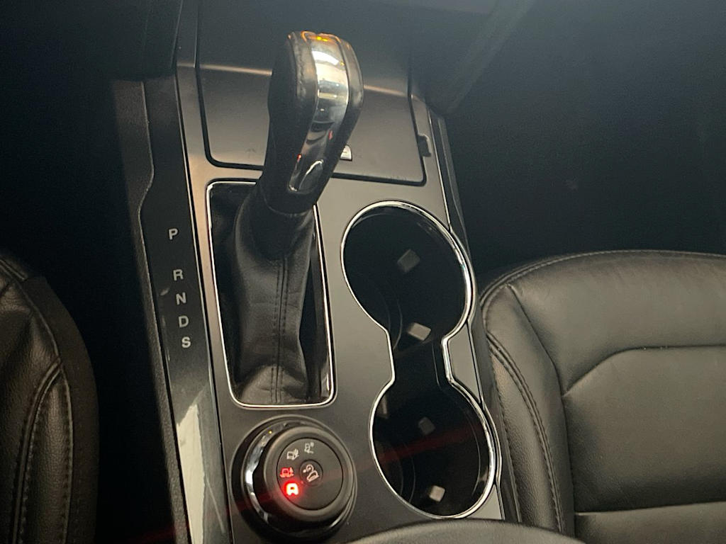 Thumbnail: 2017 Ford Explorer - 13