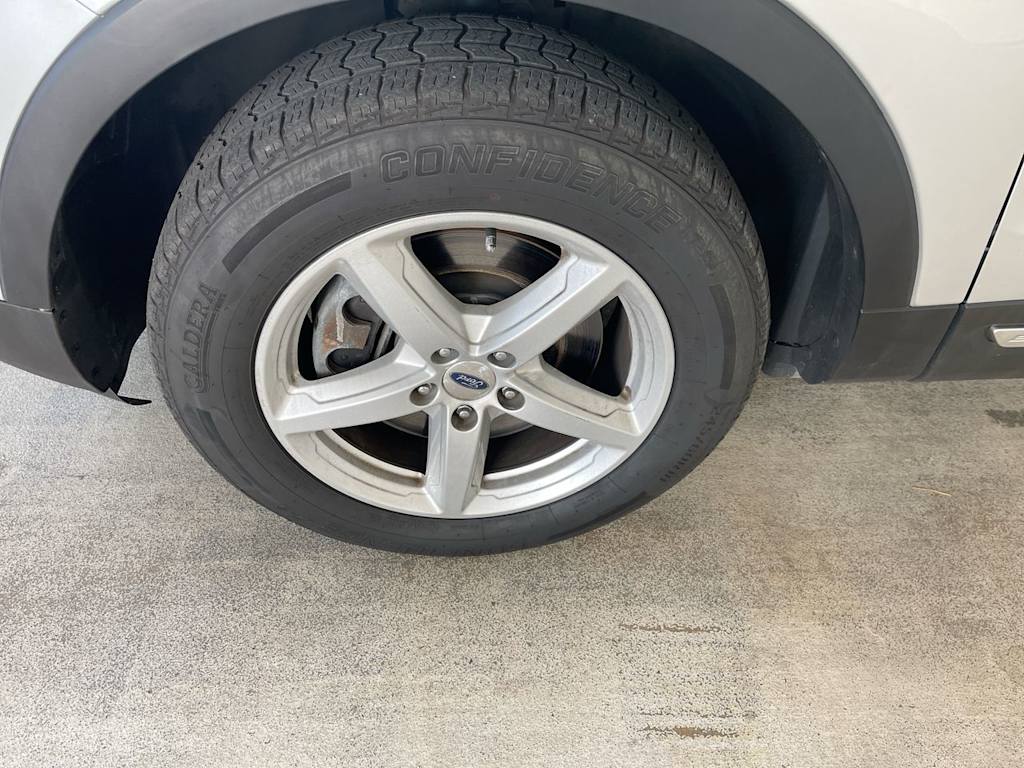 Thumbnail: 2017 Ford Explorer - 7