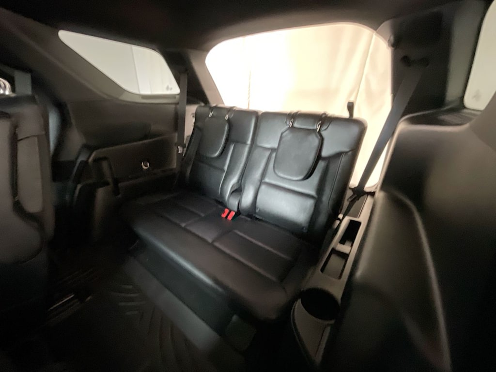 Thumbnail: 2020 Ford Explorer - 27