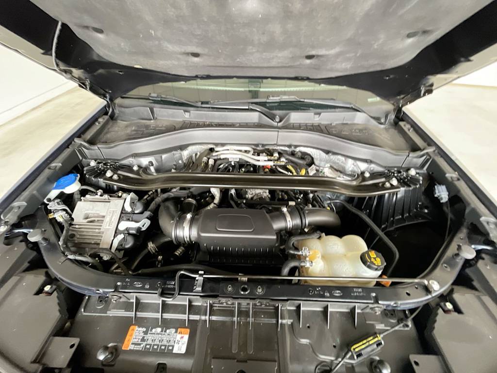 Thumbnail: 2020 Ford Explorer - 8
