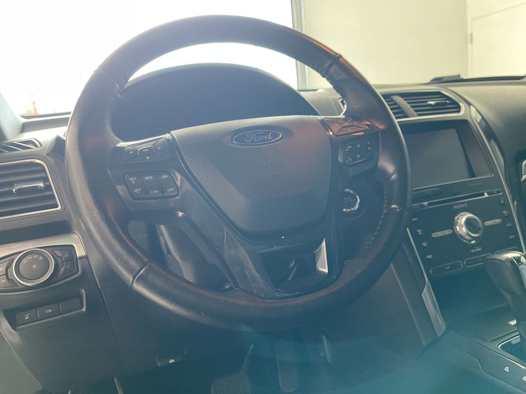 Thumbnail: 2016 Ford Explorer - 2