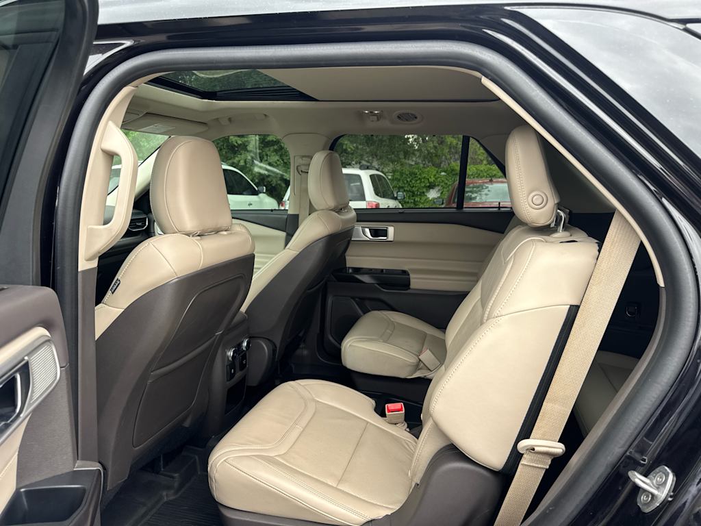 Thumbnail: 2020 Ford Explorer - 10